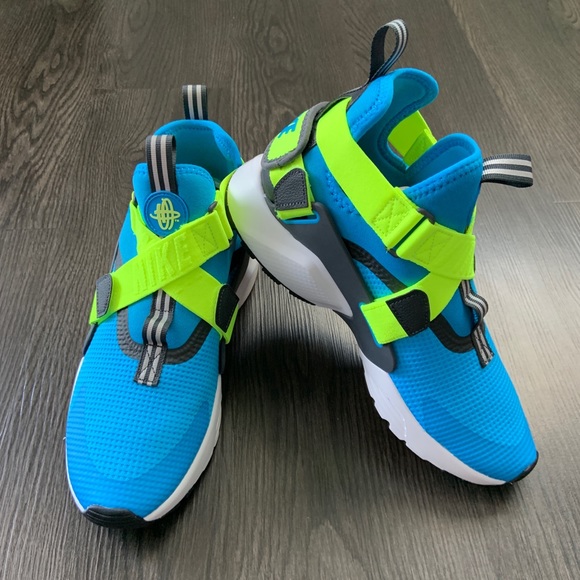 huarache city blue